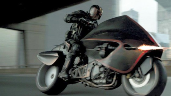 Dredd-2012-motorcycle-screenshot-660x372